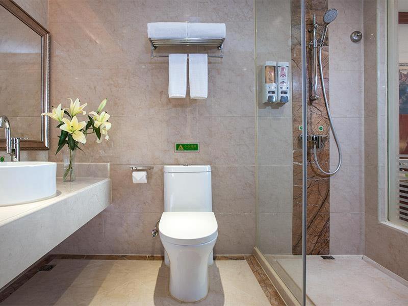 Vienna International Hotel Shaoguan Fengcailou Zewnętrze zdjęcie