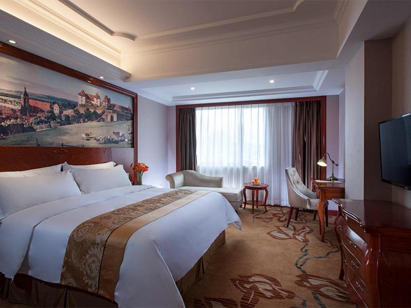 Vienna International Hotel Shaoguan Fengcailou Zewnętrze zdjęcie