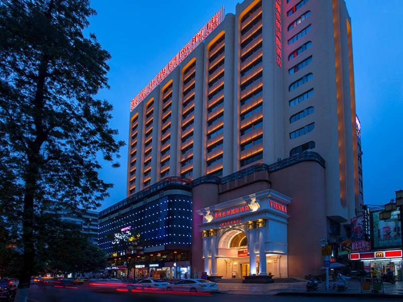 Vienna International Hotel Shaoguan Fengcailou Zewnętrze zdjęcie